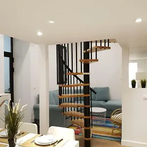 Loft Luxe Reforme Apartment